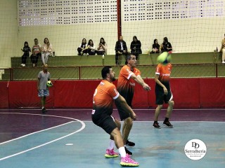
<a style='margin-left: 5px;' class='btn btn-xs btn-social btn-facebook' href='https://www.facebook.com/sharer/sharer.php?u=https://www.boladovale.com.br/imgs/800-800-90/conteudo/fotos/1924/img0703.jpg' rel='popup' data-width='500' data-height='400'><i class='fa fa-facebook'></i>Compartilhar <span class='hidden-xs'>no Facebook</span>
</a> 
<a class='btn btn-default btn-xs' target='_blank' href='imgs/800-800-90/conteudo/fotos/1924/img0703.jpg'>
<span class='glyphicon glyphicon-cloud-download'></span> Salvar
</a> 
<span></span>
