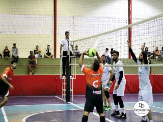
<a style='margin-left: 5px;' class='btn btn-xs btn-social btn-facebook' href='https://www.facebook.com/sharer/sharer.php?u=https://www.boladovale.com.br/imgs/800-800-90/conteudo/fotos/1924/img0704.jpg' rel='popup' data-width='500' data-height='400'><i class='fa fa-facebook'></i>Compartilhar <span class='hidden-xs'>no Facebook</span>
</a> 
<a class='btn btn-default btn-xs' target='_blank' href='imgs/800-800-90/conteudo/fotos/1924/img0704.jpg'>
<span class='glyphicon glyphicon-cloud-download'></span> Salvar
</a> 
<span></span>