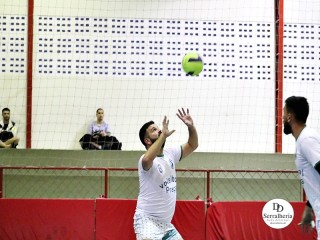 
<a style='margin-left: 5px;' class='btn btn-xs btn-social btn-facebook' href='https://www.facebook.com/sharer/sharer.php?u=https://www.boladovale.com.br/imgs/800-800-90/conteudo/fotos/1924/img0728.jpg' rel='popup' data-width='500' data-height='400'><i class='fa fa-facebook'></i>Compartilhar <span class='hidden-xs'>no Facebook</span>
</a> 
<a class='btn btn-default btn-xs' target='_blank' href='imgs/800-800-90/conteudo/fotos/1924/img0728.jpg'>
<span class='glyphicon glyphicon-cloud-download'></span> Salvar
</a> 
<span></span>