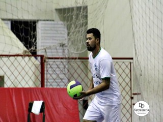 
<a style='margin-left: 5px;' class='btn btn-xs btn-social btn-facebook' href='https://www.facebook.com/sharer/sharer.php?u=https://www.boladovale.com.br/imgs/800-800-90/conteudo/fotos/1924/img0730.jpg' rel='popup' data-width='500' data-height='400'><i class='fa fa-facebook'></i>Compartilhar <span class='hidden-xs'>no Facebook</span>
</a> 
<a class='btn btn-default btn-xs' target='_blank' href='imgs/800-800-90/conteudo/fotos/1924/img0730.jpg'>
<span class='glyphicon glyphicon-cloud-download'></span> Salvar
</a> 
<span></span>