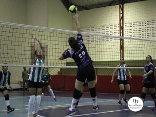 
<a style='margin-left: 5px;' class='btn btn-xs btn-social btn-facebook' href='https://www.facebook.com/sharer/sharer.php?u=https://www.boladovale.com.br/imgs/800-800-90/conteudo/fotos/1926/img1191.jpg' rel='popup' data-width='500' data-height='400'><i class='fa fa-facebook'></i>Compartilhar <span class='hidden-xs'>no Facebook</span>
</a> 
<a class='btn btn-default btn-xs' target='_blank' href='imgs/800-800-90/conteudo/fotos/1926/img1191.jpg'>
<span class='glyphicon glyphicon-cloud-download'></span> Salvar
</a> 
<span></span>