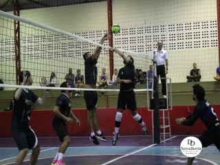 
<a style='margin-left: 5px;' class='btn btn-xs btn-social btn-facebook' href='https://www.facebook.com/sharer/sharer.php?u=https://www.boladovale.com.br/imgs/800-800-90/conteudo/fotos/1927/img1410.jpg' rel='popup' data-width='500' data-height='400'><i class='fa fa-facebook'></i>Compartilhar <span class='hidden-xs'>no Facebook</span>
</a> 
<a class='btn btn-default btn-xs' target='_blank' href='imgs/800-800-90/conteudo/fotos/1927/img1410.jpg'>
<span class='glyphicon glyphicon-cloud-download'></span> Salvar
</a> 
<span></span>