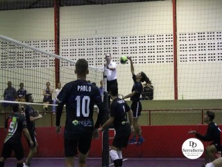 
<a style='margin-left: 5px;' class='btn btn-xs btn-social btn-facebook' href='https://www.facebook.com/sharer/sharer.php?u=https://www.boladovale.com.br/imgs/800-800-90/conteudo/fotos/1927/img1431.jpg' rel='popup' data-width='500' data-height='400'><i class='fa fa-facebook'></i>Compartilhar <span class='hidden-xs'>no Facebook</span>
</a> 
<a class='btn btn-default btn-xs' target='_blank' href='imgs/800-800-90/conteudo/fotos/1927/img1431.jpg'>
<span class='glyphicon glyphicon-cloud-download'></span> Salvar
</a> 
<span></span>