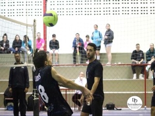 
<a style='margin-left: 5px;' class='btn btn-xs btn-social btn-facebook' href='https://www.facebook.com/sharer/sharer.php?u=https://www.boladovale.com.br/imgs/800-800-90/conteudo/fotos/1927/img1490.jpg' rel='popup' data-width='500' data-height='400'><i class='fa fa-facebook'></i>Compartilhar <span class='hidden-xs'>no Facebook</span>
</a> 
<a class='btn btn-default btn-xs' target='_blank' href='imgs/800-800-90/conteudo/fotos/1927/img1490.jpg'>
<span class='glyphicon glyphicon-cloud-download'></span> Salvar
</a> 
<span></span>