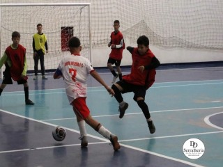 
<a style='margin-left: 5px;' class='btn btn-xs btn-social btn-facebook' href='https://www.facebook.com/sharer/sharer.php?u=https://www.boladovale.com.br/imgs/800-800-90/conteudo/fotos/1931/img1959.jpg' rel='popup' data-width='500' data-height='400'><i class='fa fa-facebook'></i>Compartilhar <span class='hidden-xs'>no Facebook</span>
</a> 
<a class='btn btn-default btn-xs' target='_blank' href='imgs/800-800-90/conteudo/fotos/1931/img1959.jpg'>
<span class='glyphicon glyphicon-cloud-download'></span> Salvar
</a> 
<span></span>