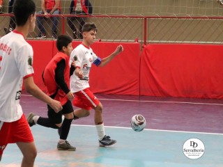 
<a style='margin-left: 5px;' class='btn btn-xs btn-social btn-facebook' href='https://www.facebook.com/sharer/sharer.php?u=https://www.boladovale.com.br/imgs/800-800-90/conteudo/fotos/1931/img1970.jpg' rel='popup' data-width='500' data-height='400'><i class='fa fa-facebook'></i>Compartilhar <span class='hidden-xs'>no Facebook</span>
</a> 
<a class='btn btn-default btn-xs' target='_blank' href='imgs/800-800-90/conteudo/fotos/1931/img1970.jpg'>
<span class='glyphicon glyphicon-cloud-download'></span> Salvar
</a> 
<span></span>