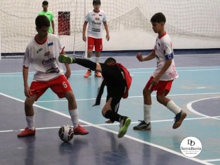 
<a style='margin-left: 5px;' class='btn btn-xs btn-social btn-facebook' href='https://www.facebook.com/sharer/sharer.php?u=https://www.boladovale.com.br/imgs/800-800-90/conteudo/fotos/1931/img1984.jpg' rel='popup' data-width='500' data-height='400'><i class='fa fa-facebook'></i>Compartilhar <span class='hidden-xs'>no Facebook</span>
</a> 
<a class='btn btn-default btn-xs' target='_blank' href='imgs/800-800-90/conteudo/fotos/1931/img1984.jpg'>
<span class='glyphicon glyphicon-cloud-download'></span> Salvar
</a> 
<span></span>