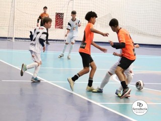
<a style='margin-left: 5px;' class='btn btn-xs btn-social btn-facebook' href='https://www.facebook.com/sharer/sharer.php?u=https://www.boladovale.com.br/imgs/800-800-90/conteudo/fotos/1933/img2073.jpg' rel='popup' data-width='500' data-height='400'><i class='fa fa-facebook'></i>Compartilhar <span class='hidden-xs'>no Facebook</span>
</a> 
<a class='btn btn-default btn-xs' target='_blank' href='imgs/800-800-90/conteudo/fotos/1933/img2073.jpg'>
<span class='glyphicon glyphicon-cloud-download'></span> Salvar
</a> 
<span></span>