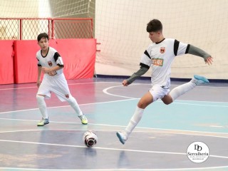 
<a style='margin-left: 5px;' class='btn btn-xs btn-social btn-facebook' href='https://www.facebook.com/sharer/sharer.php?u=https://www.boladovale.com.br/imgs/800-800-90/conteudo/fotos/1933/img2101.jpg' rel='popup' data-width='500' data-height='400'><i class='fa fa-facebook'></i>Compartilhar <span class='hidden-xs'>no Facebook</span>
</a> 
<a class='btn btn-default btn-xs' target='_blank' href='imgs/800-800-90/conteudo/fotos/1933/img2101.jpg'>
<span class='glyphicon glyphicon-cloud-download'></span> Salvar
</a> 
<span></span>