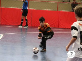 
<a style='margin-left: 5px;' class='btn btn-xs btn-social btn-facebook' href='https://www.facebook.com/sharer/sharer.php?u=https://www.boladovale.com.br/imgs/800-800-90/conteudo/fotos/1933/img2122.jpg' rel='popup' data-width='500' data-height='400'><i class='fa fa-facebook'></i>Compartilhar <span class='hidden-xs'>no Facebook</span>
</a> 
<a class='btn btn-default btn-xs' target='_blank' href='imgs/800-800-90/conteudo/fotos/1933/img2122.jpg'>
<span class='glyphicon glyphicon-cloud-download'></span> Salvar
</a> 
<span></span>