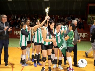 
<a style='margin-left: 5px;' class='btn btn-xs btn-social btn-facebook' href='https://www.facebook.com/sharer/sharer.php?u=https://www.boladovale.com.br/imgs/800-800-90/conteudo/fotos/1935/img2556.jpg' rel='popup' data-width='500' data-height='400'><i class='fa fa-facebook'></i>Compartilhar <span class='hidden-xs'>no Facebook</span>
</a> 
<a class='btn btn-default btn-xs' target='_blank' href='imgs/800-800-90/conteudo/fotos/1935/img2556.jpg'>
<span class='glyphicon glyphicon-cloud-download'></span> Salvar
</a> 
<span></span>