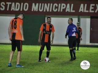 
<a style='margin-left: 5px;' class='btn btn-xs btn-social btn-facebook' href='https://www.facebook.com/sharer/sharer.php?u=https://www.boladovale.com.br/imgs/800-800-90/conteudo/fotos/1938/img3003.jpg' rel='popup' data-width='500' data-height='400'><i class='fa fa-facebook'></i>Compartilhar <span class='hidden-xs'>no Facebook</span>
</a> 
<a class='btn btn-default btn-xs' target='_blank' href='imgs/800-800-90/conteudo/fotos/1938/img3003.jpg'>
<span class='glyphicon glyphicon-cloud-download'></span> Salvar
</a> 
<span></span>