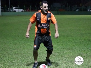 
<a style='margin-left: 5px;' class='btn btn-xs btn-social btn-facebook' href='https://www.facebook.com/sharer/sharer.php?u=https://www.boladovale.com.br/imgs/800-800-90/conteudo/fotos/1938/img3020.jpg' rel='popup' data-width='500' data-height='400'><i class='fa fa-facebook'></i>Compartilhar <span class='hidden-xs'>no Facebook</span>
</a> 
<a class='btn btn-default btn-xs' target='_blank' href='imgs/800-800-90/conteudo/fotos/1938/img3020.jpg'>
<span class='glyphicon glyphicon-cloud-download'></span> Salvar
</a> 
<span></span>
