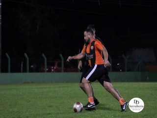 
<a style='margin-left: 5px;' class='btn btn-xs btn-social btn-facebook' href='https://www.facebook.com/sharer/sharer.php?u=https://www.boladovale.com.br/imgs/800-800-90/conteudo/fotos/1938/img3151.jpg' rel='popup' data-width='500' data-height='400'><i class='fa fa-facebook'></i>Compartilhar <span class='hidden-xs'>no Facebook</span>
</a> 
<a class='btn btn-default btn-xs' target='_blank' href='imgs/800-800-90/conteudo/fotos/1938/img3151.jpg'>
<span class='glyphicon glyphicon-cloud-download'></span> Salvar
</a> 
<span></span>