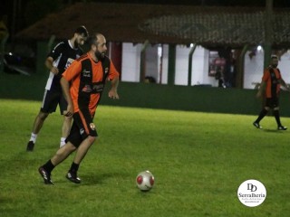 
<a style='margin-left: 5px;' class='btn btn-xs btn-social btn-facebook' href='https://www.facebook.com/sharer/sharer.php?u=https://www.boladovale.com.br/imgs/800-800-90/conteudo/fotos/1938/img3174.jpg' rel='popup' data-width='500' data-height='400'><i class='fa fa-facebook'></i>Compartilhar <span class='hidden-xs'>no Facebook</span>
</a> 
<a class='btn btn-default btn-xs' target='_blank' href='imgs/800-800-90/conteudo/fotos/1938/img3174.jpg'>
<span class='glyphicon glyphicon-cloud-download'></span> Salvar
</a> 
<span></span>