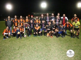 
<a style='margin-left: 5px;' class='btn btn-xs btn-social btn-facebook' href='https://www.facebook.com/sharer/sharer.php?u=https://www.boladovale.com.br/imgs/800-800-90/conteudo/fotos/1938/img3211.jpg' rel='popup' data-width='500' data-height='400'><i class='fa fa-facebook'></i>Compartilhar <span class='hidden-xs'>no Facebook</span>
</a> 
<a class='btn btn-default btn-xs' target='_blank' href='imgs/800-800-90/conteudo/fotos/1938/img3211.jpg'>
<span class='glyphicon glyphicon-cloud-download'></span> Salvar
</a> 
<span></span>