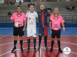 
<a style='margin-left: 5px;' class='btn btn-xs btn-social btn-facebook' href='https://www.facebook.com/sharer/sharer.php?u=https://www.boladovale.com.br/imgs/800-800-90/conteudo/fotos/1939/img3220.jpg' rel='popup' data-width='500' data-height='400'><i class='fa fa-facebook'></i>Compartilhar <span class='hidden-xs'>no Facebook</span>
</a> 
<a class='btn btn-default btn-xs' target='_blank' href='imgs/800-800-90/conteudo/fotos/1939/img3220.jpg'>
<span class='glyphicon glyphicon-cloud-download'></span> Salvar
</a> 
<span></span>