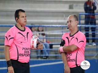 
<a style='margin-left: 5px;' class='btn btn-xs btn-social btn-facebook' href='https://www.facebook.com/sharer/sharer.php?u=https://www.boladovale.com.br/imgs/800-800-90/conteudo/fotos/1940/img3366.jpg' rel='popup' data-width='500' data-height='400'><i class='fa fa-facebook'></i>Compartilhar <span class='hidden-xs'>no Facebook</span>
</a> 
<a class='btn btn-default btn-xs' target='_blank' href='imgs/800-800-90/conteudo/fotos/1940/img3366.jpg'>
<span class='glyphicon glyphicon-cloud-download'></span> Salvar
</a> 
<span></span>