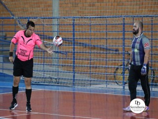 
<a style='margin-left: 5px;' class='btn btn-xs btn-social btn-facebook' href='https://www.facebook.com/sharer/sharer.php?u=https://www.boladovale.com.br/imgs/800-800-90/conteudo/fotos/1940/img3444.jpg' rel='popup' data-width='500' data-height='400'><i class='fa fa-facebook'></i>Compartilhar <span class='hidden-xs'>no Facebook</span>
</a> 
<a class='btn btn-default btn-xs' target='_blank' href='imgs/800-800-90/conteudo/fotos/1940/img3444.jpg'>
<span class='glyphicon glyphicon-cloud-download'></span> Salvar
</a> 
<span></span>