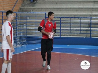 
<a style='margin-left: 5px;' class='btn btn-xs btn-social btn-facebook' href='https://www.facebook.com/sharer/sharer.php?u=https://www.boladovale.com.br/imgs/800-800-90/conteudo/fotos/1941/img3474.jpg' rel='popup' data-width='500' data-height='400'><i class='fa fa-facebook'></i>Compartilhar <span class='hidden-xs'>no Facebook</span>
</a> 
<a class='btn btn-default btn-xs' target='_blank' href='imgs/800-800-90/conteudo/fotos/1941/img3474.jpg'>
<span class='glyphicon glyphicon-cloud-download'></span> Salvar
</a> 
<span></span>