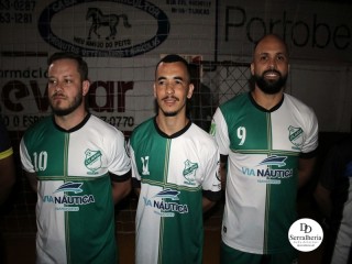 
<a style='margin-left: 5px;' class='btn btn-xs btn-social btn-facebook' href='https://www.facebook.com/sharer/sharer.php?u=https://www.boladovale.com.br/imgs/800-800-90/conteudo/fotos/1945/img3694.jpg' rel='popup' data-width='500' data-height='400'><i class='fa fa-facebook'></i>Compartilhar <span class='hidden-xs'>no Facebook</span>
</a> 
<a class='btn btn-default btn-xs' target='_blank' href='imgs/800-800-90/conteudo/fotos/1945/img3694.jpg'>
<span class='glyphicon glyphicon-cloud-download'></span> Salvar
</a> 
<span></span>