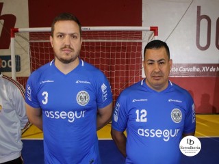 
<a style='margin-left: 5px;' class='btn btn-xs btn-social btn-facebook' href='https://www.facebook.com/sharer/sharer.php?u=https://www.boladovale.com.br/imgs/800-800-90/conteudo/fotos/1945/img3756.jpg' rel='popup' data-width='500' data-height='400'><i class='fa fa-facebook'></i>Compartilhar <span class='hidden-xs'>no Facebook</span>
</a> 
<a class='btn btn-default btn-xs' target='_blank' href='imgs/800-800-90/conteudo/fotos/1945/img3756.jpg'>
<span class='glyphicon glyphicon-cloud-download'></span> Salvar
</a> 
<span></span>