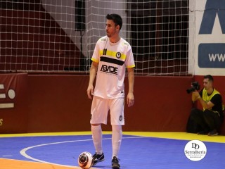 
<a style='margin-left: 5px;' class='btn btn-xs btn-social btn-facebook' href='https://www.facebook.com/sharer/sharer.php?u=https://www.boladovale.com.br/imgs/800-800-90/conteudo/fotos/1947/img4185.jpg' rel='popup' data-width='500' data-height='400'><i class='fa fa-facebook'></i>Compartilhar <span class='hidden-xs'>no Facebook</span>
</a> 
<a class='btn btn-default btn-xs' target='_blank' href='imgs/800-800-90/conteudo/fotos/1947/img4185.jpg'>
<span class='glyphicon glyphicon-cloud-download'></span> Salvar
</a> 
<span></span>