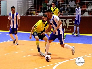 
<a style='margin-left: 5px;' class='btn btn-xs btn-social btn-facebook' href='https://www.facebook.com/sharer/sharer.php?u=https://www.boladovale.com.br/imgs/800-800-90/conteudo/fotos/1948/img4282.jpg' rel='popup' data-width='500' data-height='400'><i class='fa fa-facebook'></i>Compartilhar <span class='hidden-xs'>no Facebook</span>
</a> 
<a class='btn btn-default btn-xs' target='_blank' href='imgs/800-800-90/conteudo/fotos/1948/img4282.jpg'>
<span class='glyphicon glyphicon-cloud-download'></span> Salvar
</a> 
<span></span>
