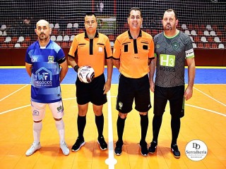 
<a style='margin-left: 5px;' class='btn btn-xs btn-social btn-facebook' href='https://www.facebook.com/sharer/sharer.php?u=https://www.boladovale.com.br/imgs/800-800-90/conteudo/fotos/1951/img4506.jpg' rel='popup' data-width='500' data-height='400'><i class='fa fa-facebook'></i>Compartilhar <span class='hidden-xs'>no Facebook</span>
</a> 
<a class='btn btn-default btn-xs' target='_blank' href='imgs/800-800-90/conteudo/fotos/1951/img4506.jpg'>
<span class='glyphicon glyphicon-cloud-download'></span> Salvar
</a> 
<span></span>