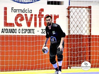 
<a style='margin-left: 5px;' class='btn btn-xs btn-social btn-facebook' href='https://www.facebook.com/sharer/sharer.php?u=https://www.boladovale.com.br/imgs/800-800-90/conteudo/fotos/1951/img4533.jpg' rel='popup' data-width='500' data-height='400'><i class='fa fa-facebook'></i>Compartilhar <span class='hidden-xs'>no Facebook</span>
</a> 
<a class='btn btn-default btn-xs' target='_blank' href='imgs/800-800-90/conteudo/fotos/1951/img4533.jpg'>
<span class='glyphicon glyphicon-cloud-download'></span> Salvar
</a> 
<span></span>