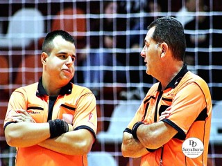 
<a style='margin-left: 5px;' class='btn btn-xs btn-social btn-facebook' href='https://www.facebook.com/sharer/sharer.php?u=https://www.boladovale.com.br/imgs/800-800-90/conteudo/fotos/1951/img4543.jpg' rel='popup' data-width='500' data-height='400'><i class='fa fa-facebook'></i>Compartilhar <span class='hidden-xs'>no Facebook</span>
</a> 
<a class='btn btn-default btn-xs' target='_blank' href='imgs/800-800-90/conteudo/fotos/1951/img4543.jpg'>
<span class='glyphicon glyphicon-cloud-download'></span> Salvar
</a> 
<span></span>