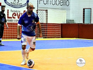 
<a style='margin-left: 5px;' class='btn btn-xs btn-social btn-facebook' href='https://www.facebook.com/sharer/sharer.php?u=https://www.boladovale.com.br/imgs/800-800-90/conteudo/fotos/1951/img4556.jpg' rel='popup' data-width='500' data-height='400'><i class='fa fa-facebook'></i>Compartilhar <span class='hidden-xs'>no Facebook</span>
</a> 
<a class='btn btn-default btn-xs' target='_blank' href='imgs/800-800-90/conteudo/fotos/1951/img4556.jpg'>
<span class='glyphicon glyphicon-cloud-download'></span> Salvar
</a> 
<span></span>