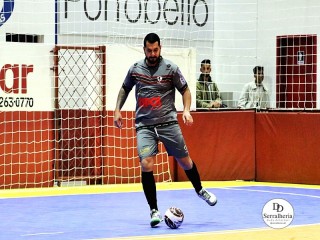 
<a style='margin-left: 5px;' class='btn btn-xs btn-social btn-facebook' href='https://www.facebook.com/sharer/sharer.php?u=https://www.boladovale.com.br/imgs/800-800-90/conteudo/fotos/1952/img4586.jpg' rel='popup' data-width='500' data-height='400'><i class='fa fa-facebook'></i>Compartilhar <span class='hidden-xs'>no Facebook</span>
</a> 
<a class='btn btn-default btn-xs' target='_blank' href='imgs/800-800-90/conteudo/fotos/1952/img4586.jpg'>
<span class='glyphicon glyphicon-cloud-download'></span> Salvar
</a> 
<span></span>