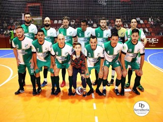 
<a style='margin-left: 5px;' class='btn btn-xs btn-social btn-facebook' href='https://www.facebook.com/sharer/sharer.php?u=https://www.boladovale.com.br/imgs/800-800-90/conteudo/fotos/1953/img4669.jpg' rel='popup' data-width='500' data-height='400'><i class='fa fa-facebook'></i>Compartilhar <span class='hidden-xs'>no Facebook</span>
</a> 
<a class='btn btn-default btn-xs' target='_blank' href='imgs/800-800-90/conteudo/fotos/1953/img4669.jpg'>
<span class='glyphicon glyphicon-cloud-download'></span> Salvar
</a> 
<span></span>