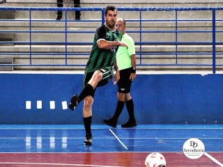 
<a style='margin-left: 5px;' class='btn btn-xs btn-social btn-facebook' href='https://www.facebook.com/sharer/sharer.php?u=https://www.boladovale.com.br/imgs/800-800-90/conteudo/fotos/1955/img4952.jpg' rel='popup' data-width='500' data-height='400'><i class='fa fa-facebook'></i>Compartilhar <span class='hidden-xs'>no Facebook</span>
</a> 
<a class='btn btn-default btn-xs' target='_blank' href='imgs/800-800-90/conteudo/fotos/1955/img4952.jpg'>
<span class='glyphicon glyphicon-cloud-download'></span> Salvar
</a> 
<span></span>