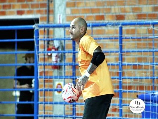 
<a style='margin-left: 5px;' class='btn btn-xs btn-social btn-facebook' href='https://www.facebook.com/sharer/sharer.php?u=https://www.boladovale.com.br/imgs/800-800-90/conteudo/fotos/1955/img4973.jpg' rel='popup' data-width='500' data-height='400'><i class='fa fa-facebook'></i>Compartilhar <span class='hidden-xs'>no Facebook</span>
</a> 
<a class='btn btn-default btn-xs' target='_blank' href='imgs/800-800-90/conteudo/fotos/1955/img4973.jpg'>
<span class='glyphicon glyphicon-cloud-download'></span> Salvar
</a> 
<span></span>