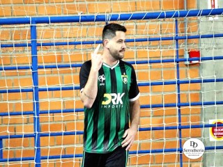 
<a style='margin-left: 5px;' class='btn btn-xs btn-social btn-facebook' href='https://www.facebook.com/sharer/sharer.php?u=https://www.boladovale.com.br/imgs/800-800-90/conteudo/fotos/1955/img4979.jpg' rel='popup' data-width='500' data-height='400'><i class='fa fa-facebook'></i>Compartilhar <span class='hidden-xs'>no Facebook</span>
</a> 
<a class='btn btn-default btn-xs' target='_blank' href='imgs/800-800-90/conteudo/fotos/1955/img4979.jpg'>
<span class='glyphicon glyphicon-cloud-download'></span> Salvar
</a> 
<span></span>