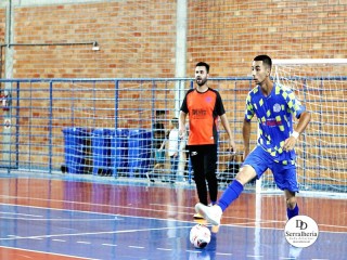 
<a style='margin-left: 5px;' class='btn btn-xs btn-social btn-facebook' href='https://www.facebook.com/sharer/sharer.php?u=https://www.boladovale.com.br/imgs/800-800-90/conteudo/fotos/1955/img5008.jpg' rel='popup' data-width='500' data-height='400'><i class='fa fa-facebook'></i>Compartilhar <span class='hidden-xs'>no Facebook</span>
</a> 
<a class='btn btn-default btn-xs' target='_blank' href='imgs/800-800-90/conteudo/fotos/1955/img5008.jpg'>
<span class='glyphicon glyphicon-cloud-download'></span> Salvar
</a> 
<span></span>