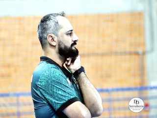 
<a style='margin-left: 5px;' class='btn btn-xs btn-social btn-facebook' href='https://www.facebook.com/sharer/sharer.php?u=https://www.boladovale.com.br/imgs/800-800-90/conteudo/fotos/1955/img5009.jpg' rel='popup' data-width='500' data-height='400'><i class='fa fa-facebook'></i>Compartilhar <span class='hidden-xs'>no Facebook</span>
</a> 
<a class='btn btn-default btn-xs' target='_blank' href='imgs/800-800-90/conteudo/fotos/1955/img5009.jpg'>
<span class='glyphicon glyphicon-cloud-download'></span> Salvar
</a> 
<span></span>