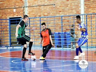 
<a style='margin-left: 5px;' class='btn btn-xs btn-social btn-facebook' href='https://www.facebook.com/sharer/sharer.php?u=https://www.boladovale.com.br/imgs/800-800-90/conteudo/fotos/1955/img5017.jpg' rel='popup' data-width='500' data-height='400'><i class='fa fa-facebook'></i>Compartilhar <span class='hidden-xs'>no Facebook</span>
</a> 
<a class='btn btn-default btn-xs' target='_blank' href='imgs/800-800-90/conteudo/fotos/1955/img5017.jpg'>
<span class='glyphicon glyphicon-cloud-download'></span> Salvar
</a> 
<span></span>