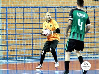 
<a style='margin-left: 5px;' class='btn btn-xs btn-social btn-facebook' href='https://www.facebook.com/sharer/sharer.php?u=https://www.boladovale.com.br/imgs/800-800-90/conteudo/fotos/1955/img5025.jpg' rel='popup' data-width='500' data-height='400'><i class='fa fa-facebook'></i>Compartilhar <span class='hidden-xs'>no Facebook</span>
</a> 
<a class='btn btn-default btn-xs' target='_blank' href='imgs/800-800-90/conteudo/fotos/1955/img5025.jpg'>
<span class='glyphicon glyphicon-cloud-download'></span> Salvar
</a> 
<span></span>