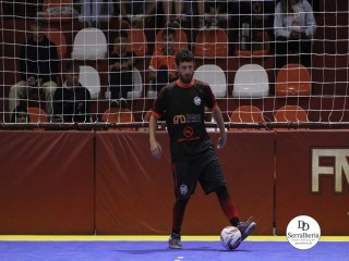 
<a style='margin-left: 5px;' class='btn btn-xs btn-social btn-facebook' href='https://www.facebook.com/sharer/sharer.php?u=https://www.boladovale.com.br/imgs/800-800-90/conteudo/fotos/1959/img5226.jpg' rel='popup' data-width='500' data-height='400'><i class='fa fa-facebook'></i>Compartilhar <span class='hidden-xs'>no Facebook</span>
</a> 
<a class='btn btn-default btn-xs' target='_blank' href='imgs/800-800-90/conteudo/fotos/1959/img5226.jpg'>
<span class='glyphicon glyphicon-cloud-download'></span> Salvar
</a> 
<span></span>