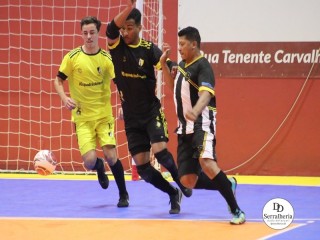 
<a style='margin-left: 5px;' class='btn btn-xs btn-social btn-facebook' href='https://www.facebook.com/sharer/sharer.php?u=https://www.boladovale.com.br/imgs/800-800-90/conteudo/fotos/1961/img5523.jpg' rel='popup' data-width='500' data-height='400'><i class='fa fa-facebook'></i>Compartilhar <span class='hidden-xs'>no Facebook</span>
</a> 
<a class='btn btn-default btn-xs' target='_blank' href='imgs/800-800-90/conteudo/fotos/1961/img5523.jpg'>
<span class='glyphicon glyphicon-cloud-download'></span> Salvar
</a> 
<span></span>