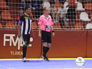 
<a style='margin-left: 5px;' class='btn btn-xs btn-social btn-facebook' href='https://www.facebook.com/sharer/sharer.php?u=https://www.boladovale.com.br/imgs/800-800-90/conteudo/fotos/1961/img5602.jpg' rel='popup' data-width='500' data-height='400'><i class='fa fa-facebook'></i>Compartilhar <span class='hidden-xs'>no Facebook</span>
</a> 
<a class='btn btn-default btn-xs' target='_blank' href='imgs/800-800-90/conteudo/fotos/1961/img5602.jpg'>
<span class='glyphicon glyphicon-cloud-download'></span> Salvar
</a> 
<span></span>