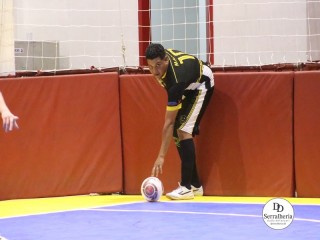 
<a style='margin-left: 5px;' class='btn btn-xs btn-social btn-facebook' href='https://www.facebook.com/sharer/sharer.php?u=https://www.boladovale.com.br/imgs/800-800-90/conteudo/fotos/1961/img5626.jpg' rel='popup' data-width='500' data-height='400'><i class='fa fa-facebook'></i>Compartilhar <span class='hidden-xs'>no Facebook</span>
</a> 
<a class='btn btn-default btn-xs' target='_blank' href='imgs/800-800-90/conteudo/fotos/1961/img5626.jpg'>
<span class='glyphicon glyphicon-cloud-download'></span> Salvar
</a> 
<span></span>