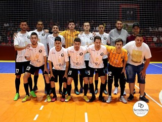 
<a style='margin-left: 5px;' class='btn btn-xs btn-social btn-facebook' href='https://www.facebook.com/sharer/sharer.php?u=https://www.boladovale.com.br/imgs/800-800-90/conteudo/fotos/1962/img5699.jpg' rel='popup' data-width='500' data-height='400'><i class='fa fa-facebook'></i>Compartilhar <span class='hidden-xs'>no Facebook</span>
</a> 
<a class='btn btn-default btn-xs' target='_blank' href='imgs/800-800-90/conteudo/fotos/1962/img5699.jpg'>
<span class='glyphicon glyphicon-cloud-download'></span> Salvar
</a> 
<span></span>