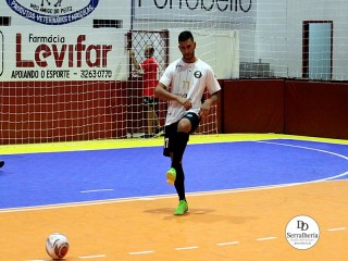 
<a style='margin-left: 5px;' class='btn btn-xs btn-social btn-facebook' href='https://www.facebook.com/sharer/sharer.php?u=https://www.boladovale.com.br/imgs/800-800-90/conteudo/fotos/1962/img5707.jpg' rel='popup' data-width='500' data-height='400'><i class='fa fa-facebook'></i>Compartilhar <span class='hidden-xs'>no Facebook</span>
</a> 
<a class='btn btn-default btn-xs' target='_blank' href='imgs/800-800-90/conteudo/fotos/1962/img5707.jpg'>
<span class='glyphicon glyphicon-cloud-download'></span> Salvar
</a> 
<span></span>
