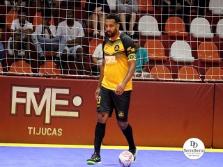 
<a style='margin-left: 5px;' class='btn btn-xs btn-social btn-facebook' href='https://www.facebook.com/sharer/sharer.php?u=https://www.boladovale.com.br/imgs/800-800-90/conteudo/fotos/1962/img5745.jpg' rel='popup' data-width='500' data-height='400'><i class='fa fa-facebook'></i>Compartilhar <span class='hidden-xs'>no Facebook</span>
</a> 
<a class='btn btn-default btn-xs' target='_blank' href='imgs/800-800-90/conteudo/fotos/1962/img5745.jpg'>
<span class='glyphicon glyphicon-cloud-download'></span> Salvar
</a> 
<span></span>