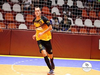 
<a style='margin-left: 5px;' class='btn btn-xs btn-social btn-facebook' href='https://www.facebook.com/sharer/sharer.php?u=https://www.boladovale.com.br/imgs/800-800-90/conteudo/fotos/1962/img5749.jpg' rel='popup' data-width='500' data-height='400'><i class='fa fa-facebook'></i>Compartilhar <span class='hidden-xs'>no Facebook</span>
</a> 
<a class='btn btn-default btn-xs' target='_blank' href='imgs/800-800-90/conteudo/fotos/1962/img5749.jpg'>
<span class='glyphicon glyphicon-cloud-download'></span> Salvar
</a> 
<span></span>