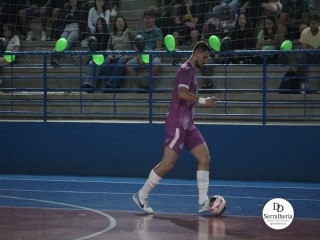 
<a style='margin-left: 5px;' class='btn btn-xs btn-social btn-facebook' href='https://www.facebook.com/sharer/sharer.php?u=https://www.boladovale.com.br/imgs/800-800-90/conteudo/fotos/1964/img6363.jpg' rel='popup' data-width='500' data-height='400'><i class='fa fa-facebook'></i>Compartilhar <span class='hidden-xs'>no Facebook</span>
</a> 
<a class='btn btn-default btn-xs' target='_blank' href='imgs/800-800-90/conteudo/fotos/1964/img6363.jpg'>
<span class='glyphicon glyphicon-cloud-download'></span> Salvar
</a> 
<span></span>